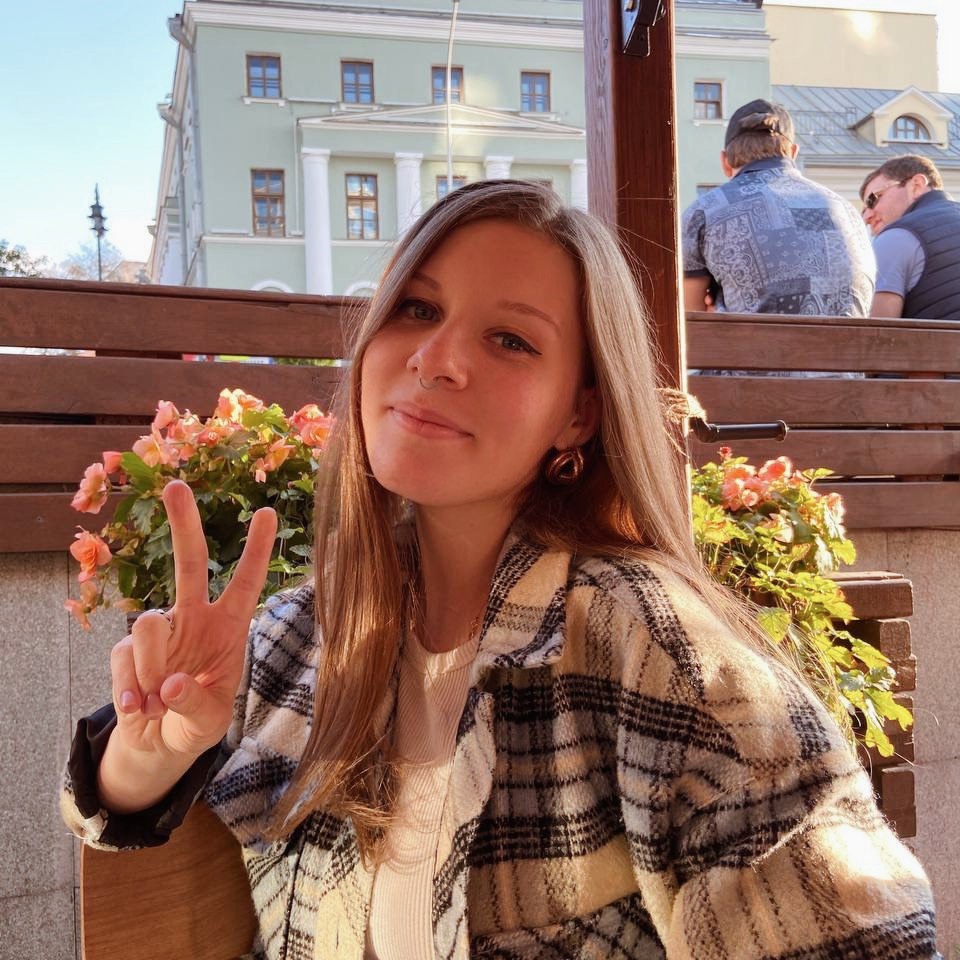 Аватар пользователя Александра Дебелая