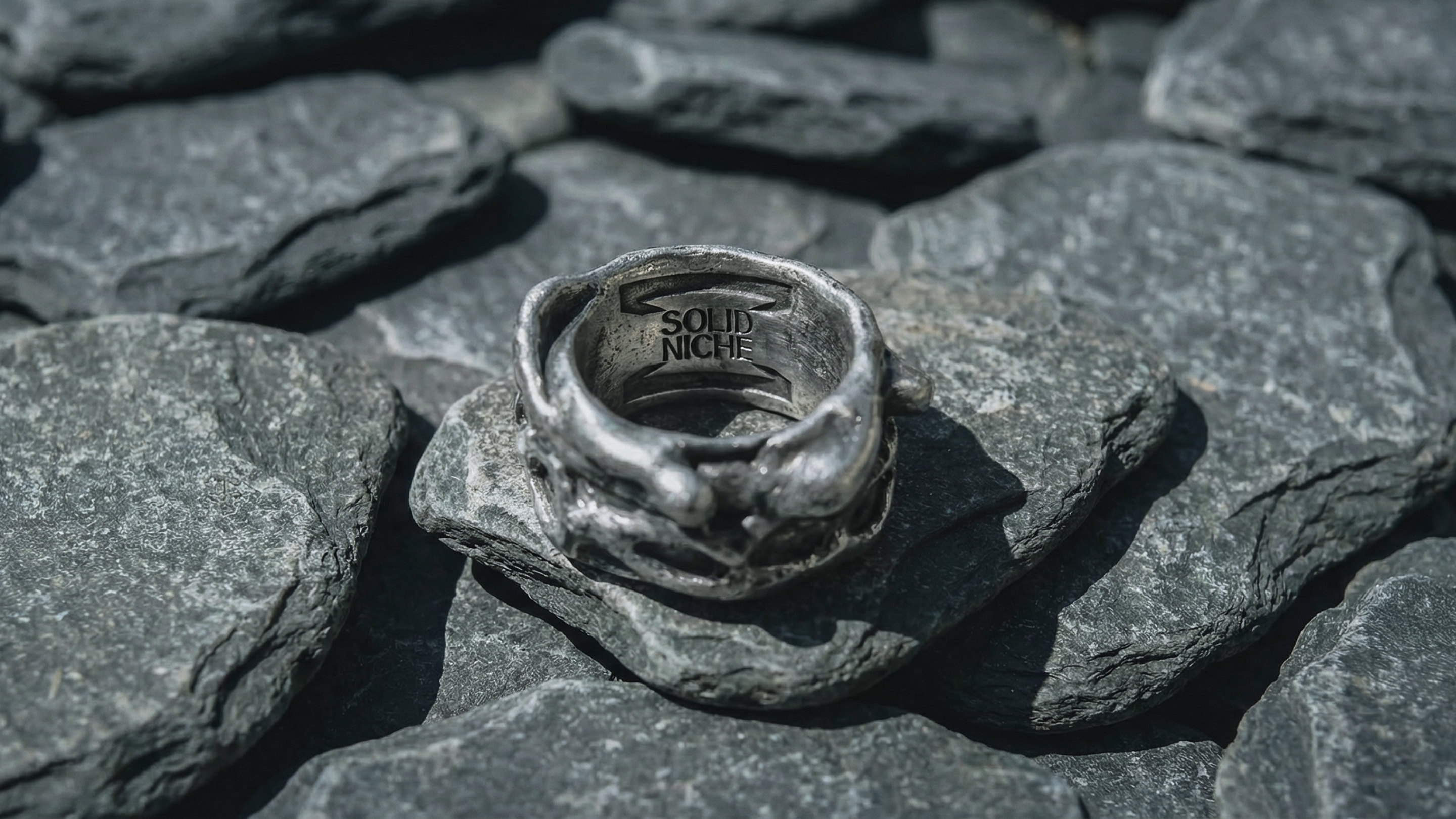 Фирменный стиль для бренда бижутерии — Изображение №4 — Брендинг на Dprofile