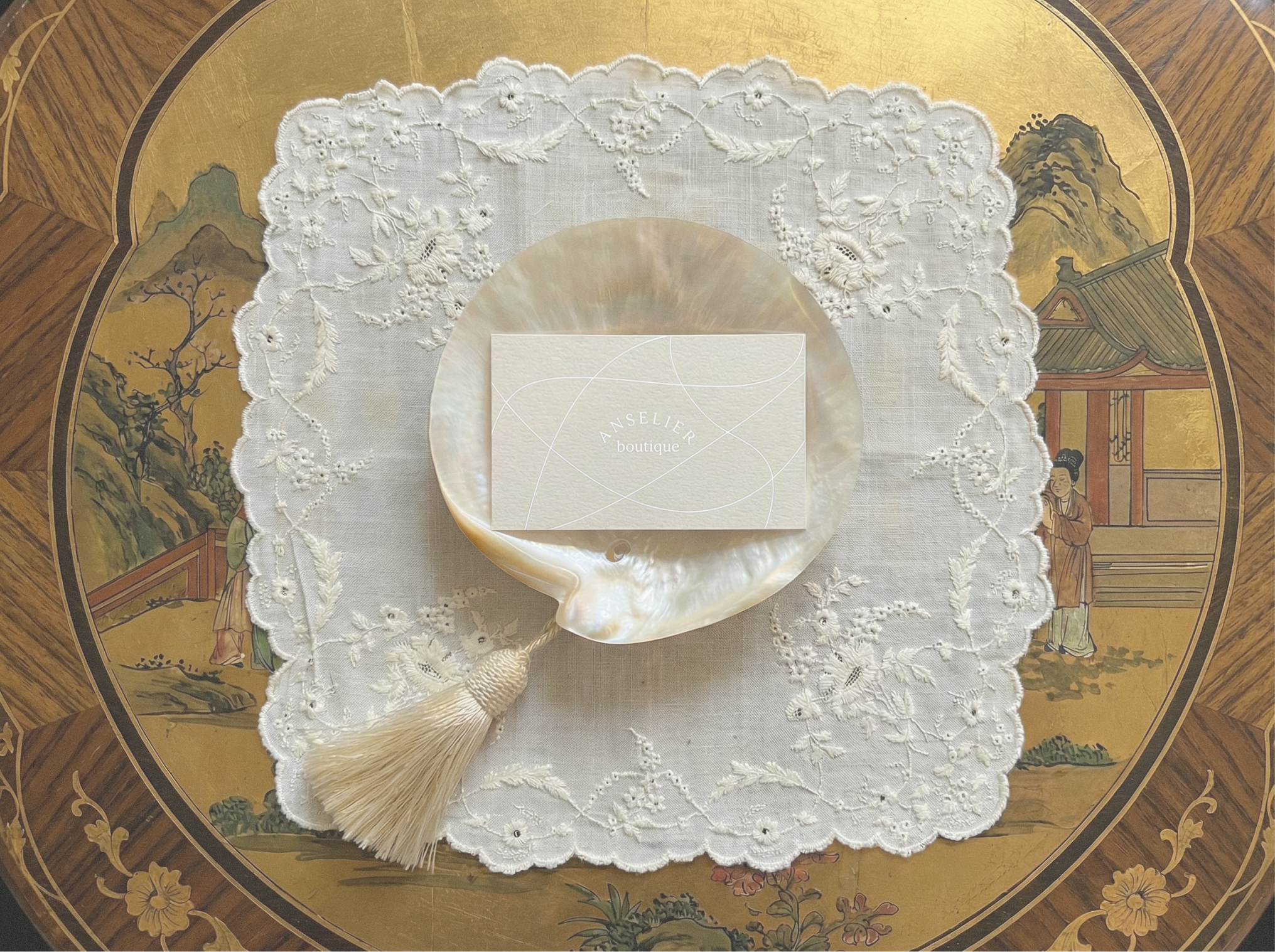 Айдентика для бренда Anselier boutique — Изображение №7 — Брендинг на Dprofile