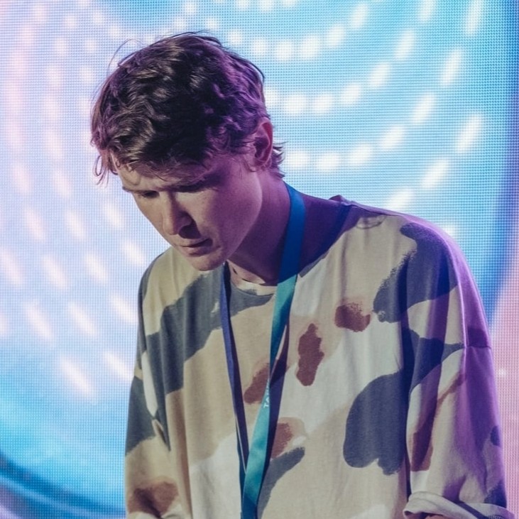 Аватар пользователя Павел Градобоев