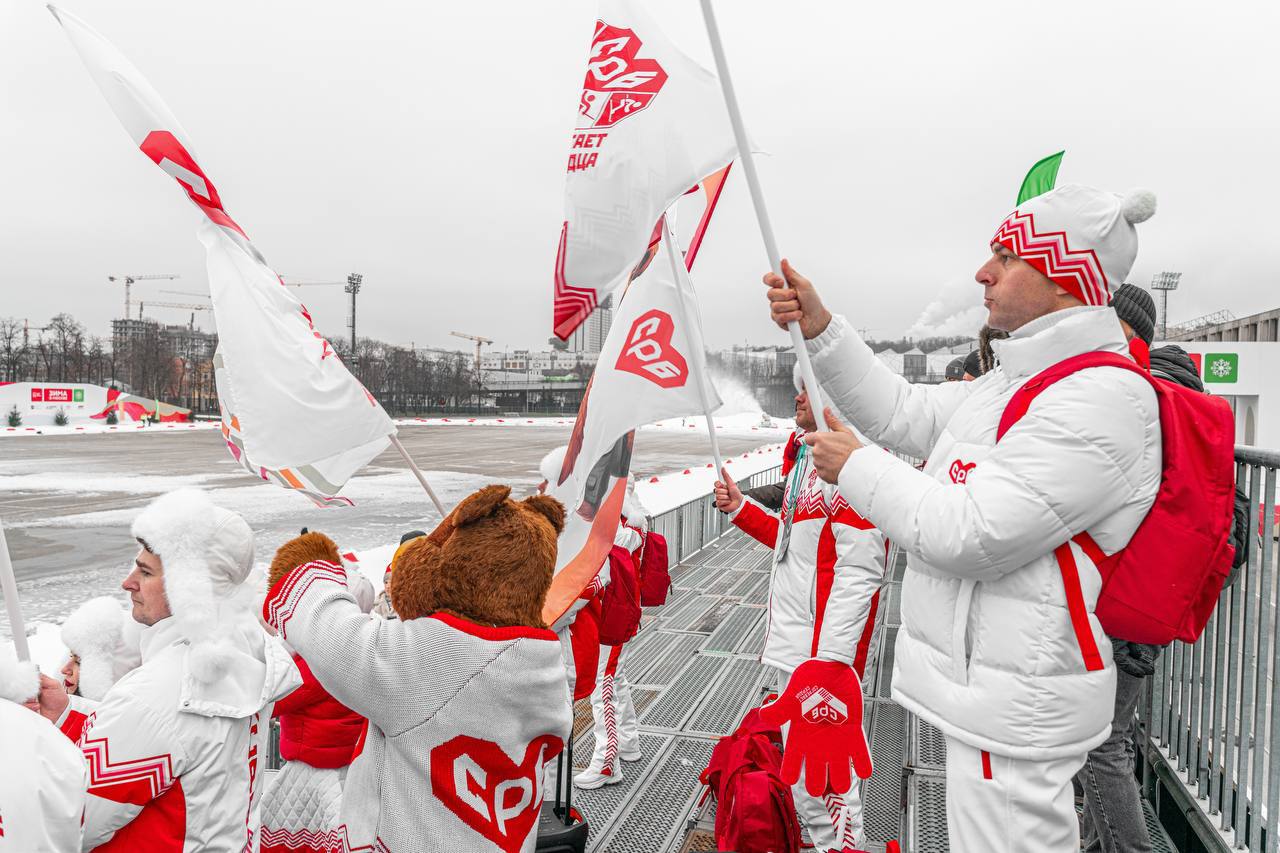 Брендинг команды  СРБ на зимней Сбербанкиаде — Изображение №7 — Брендинг, Графика на Dprofile