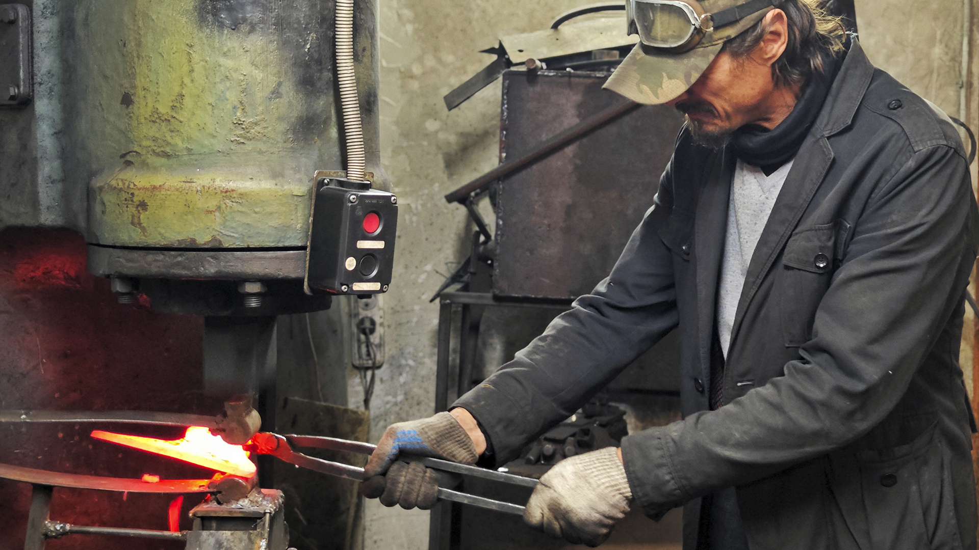 Сказ о мастерах — Изображение №7 — Брендинг, Промдизайн на Dprofile