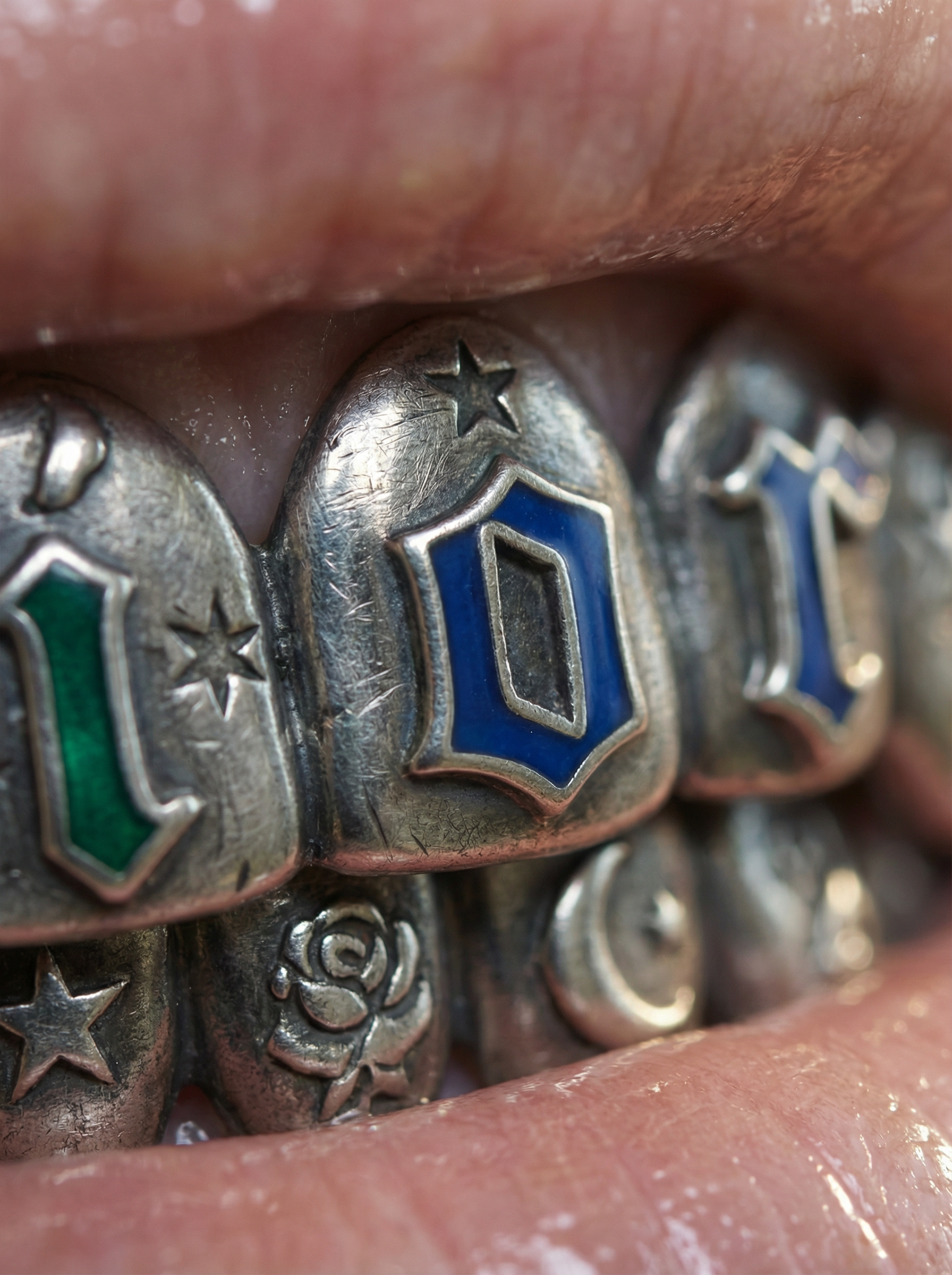 GRILLZ | AI — Изображение №4 — Брендинг на Dprofile