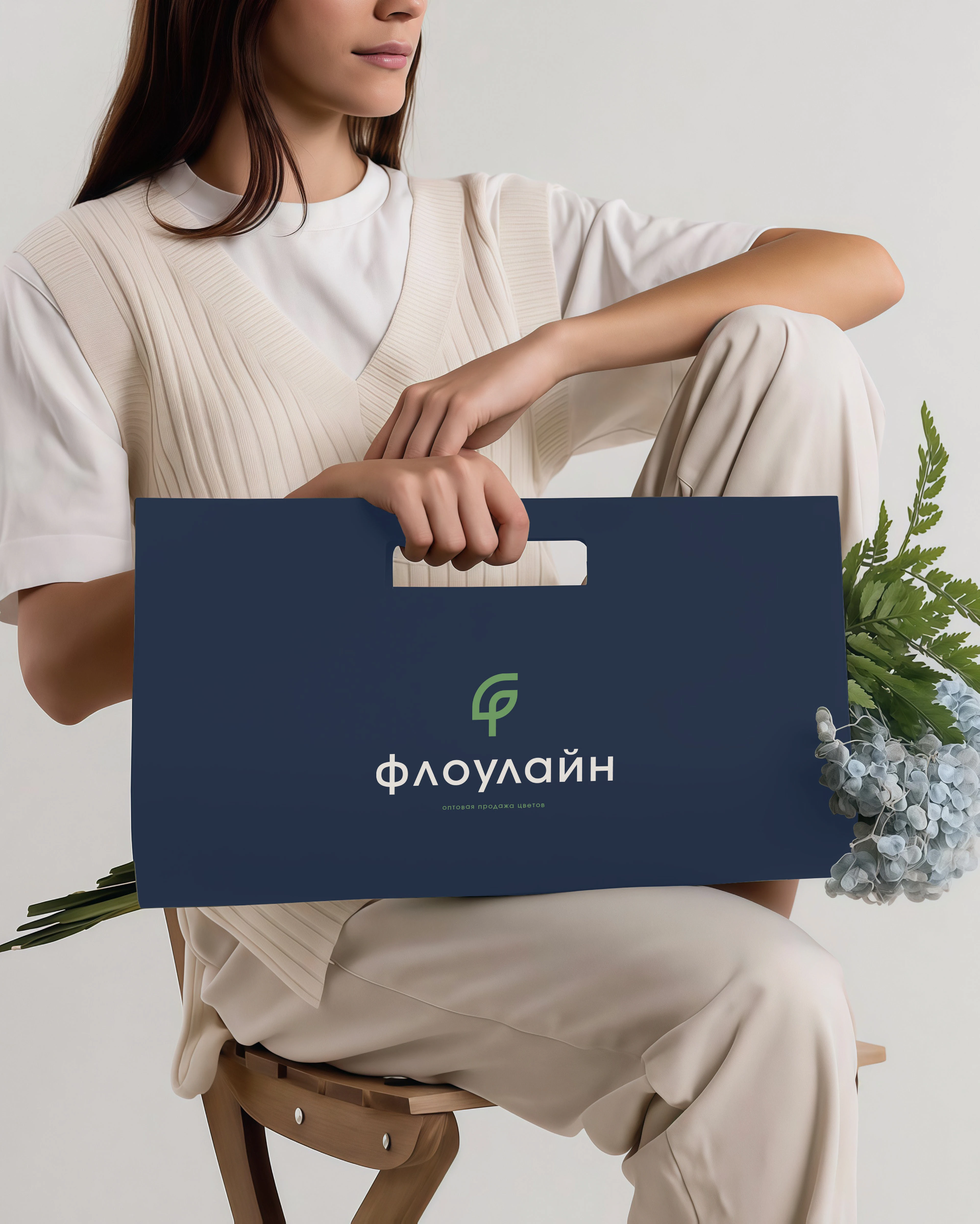 Фирменный стиль для цветочной компании "ФЛОУЛАЙН" — Изображение №5 — Брендинг, Графика на Dprofile