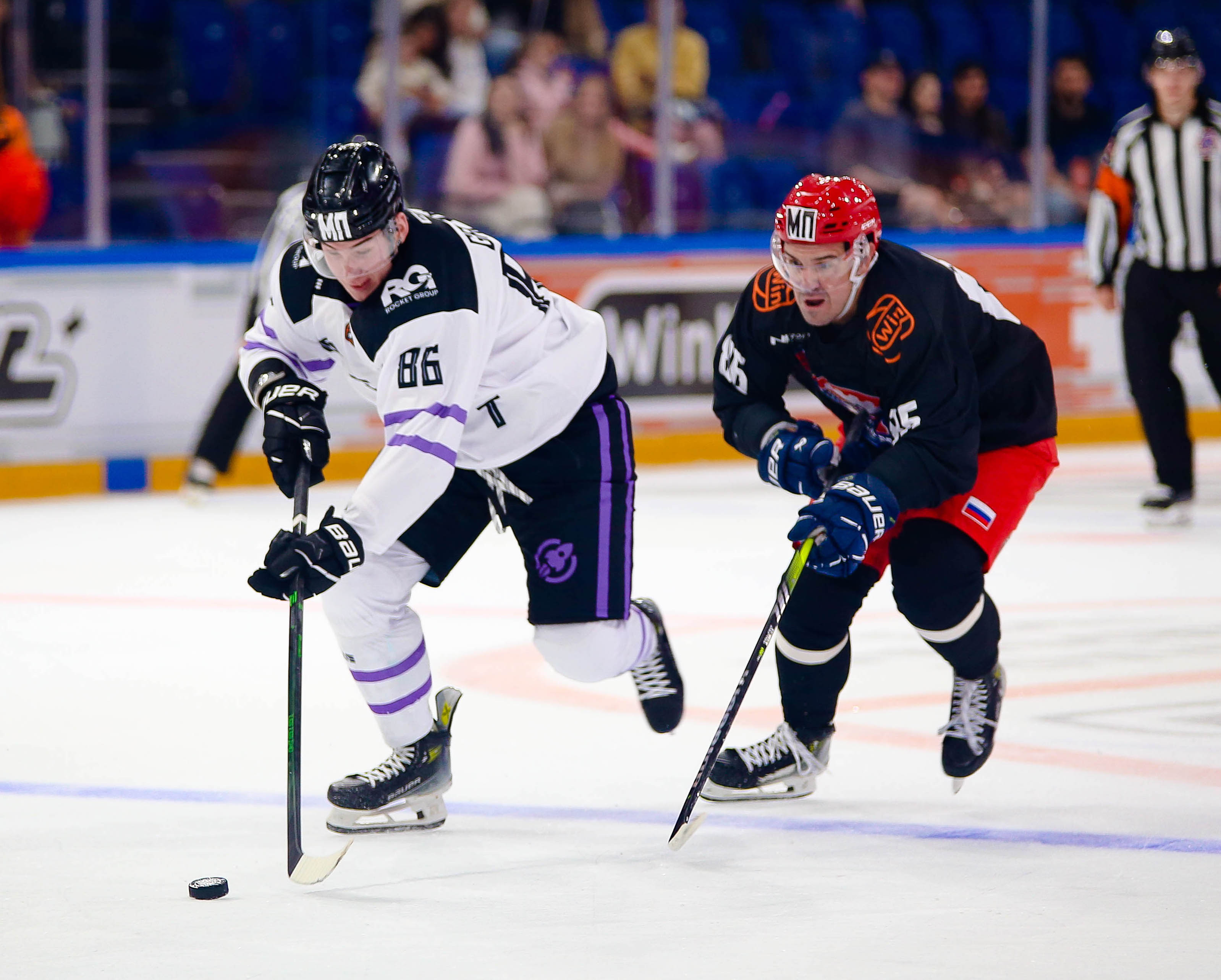 Дизайн формы для ХК "Rocket Team" для Winline Media League 2 — Изображение №19 — Брендинг, Промдизайн на Dprofile