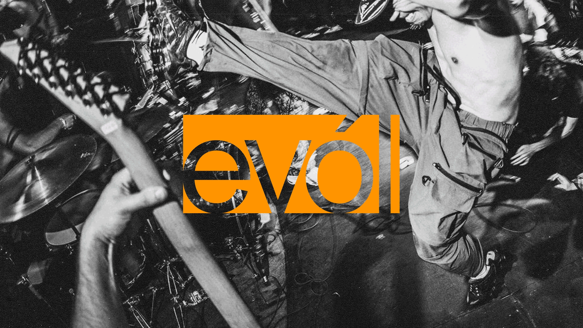 evól magazine — Изображение №2 — Брендинг, Графика на Dprofile