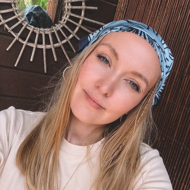 Аватар пользователя Алина Возняк