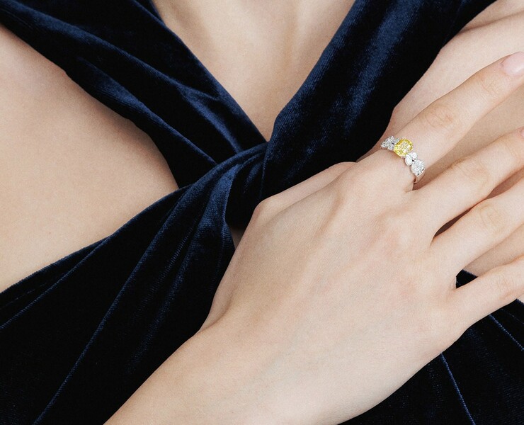 Art direction & styling for Master Brilliant на Dprofile