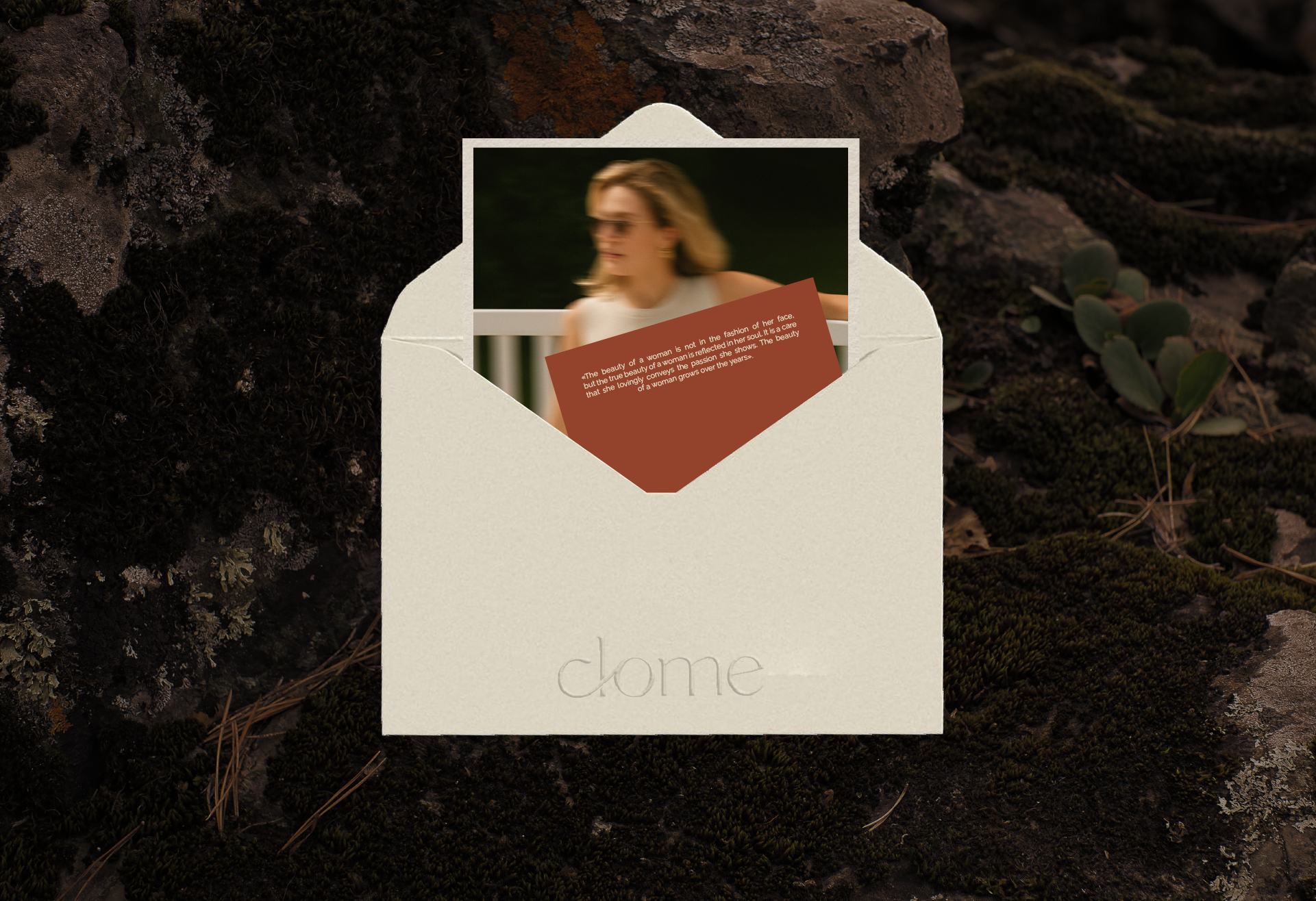 clome | LOGOTYPE for a women's clothing brand — Изображение №2 — Брендинг на Dprofile
