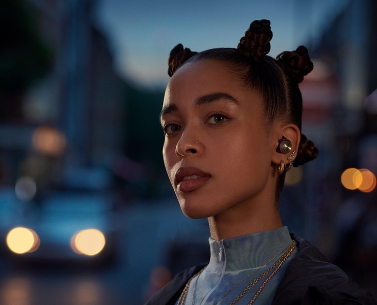 BOWERS & WILKINS `23 — Интерфейсы, Брендинг на Dprofile