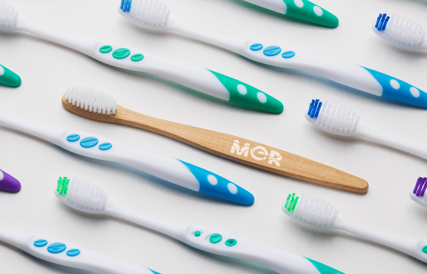 MER / Логотип и упаковка для бренда зубных щеток — Изображение №4 — Брендинг на Dprofile