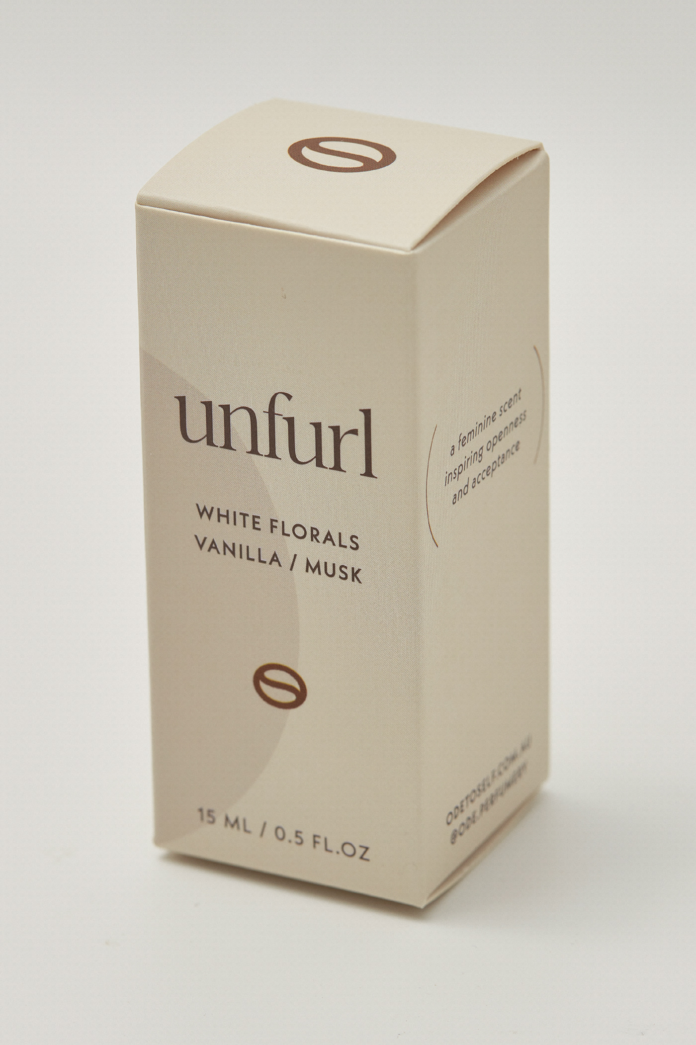 Ode to Self / branding + packaging design — Изображение №11 — Брендинг, Графика на Dprofile