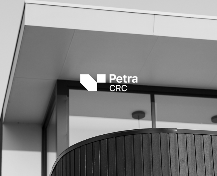 Petra CRC — Брендинг, Графика на Dprofile