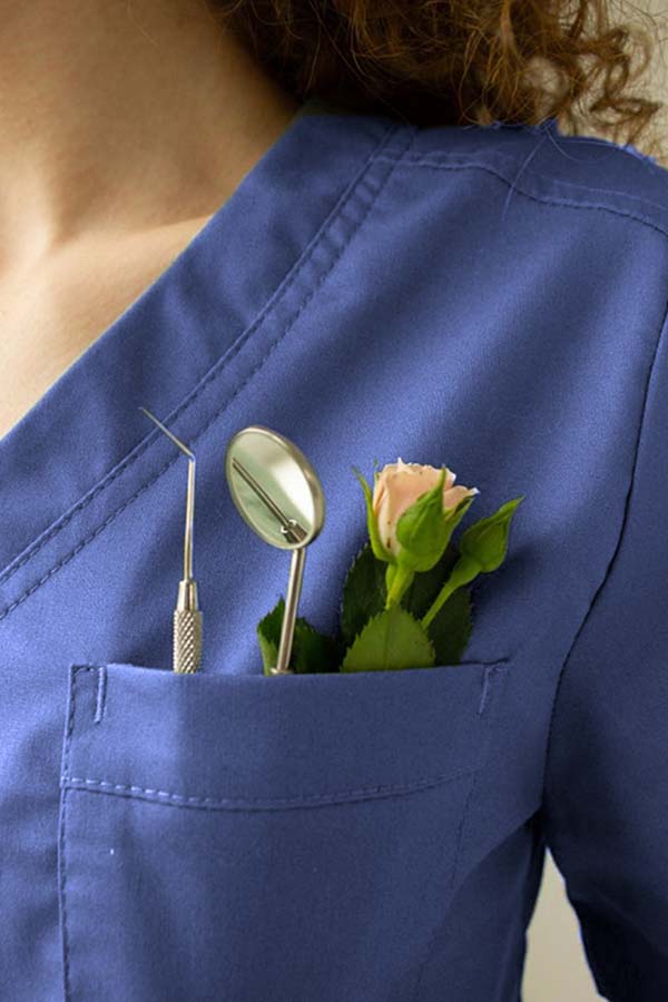 Визитка стоматолога — Изображение №3 — Брендинг, Маркетинг на Dprofile