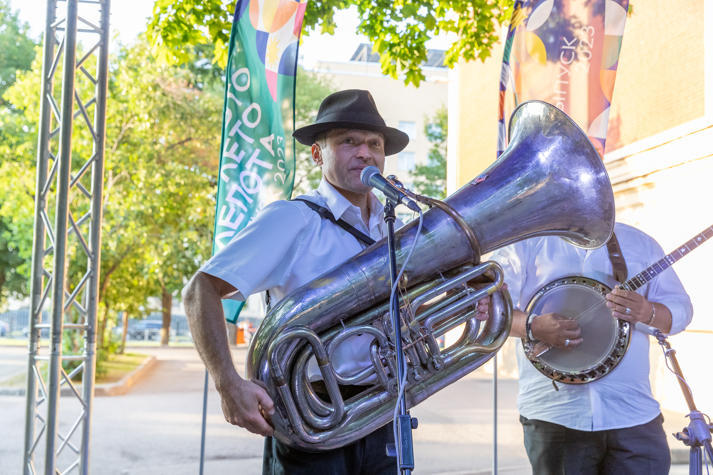 Выпускной фестиваль «Это лето Лепота» — Изображение №12 — Брендинг, Графика на Dprofile