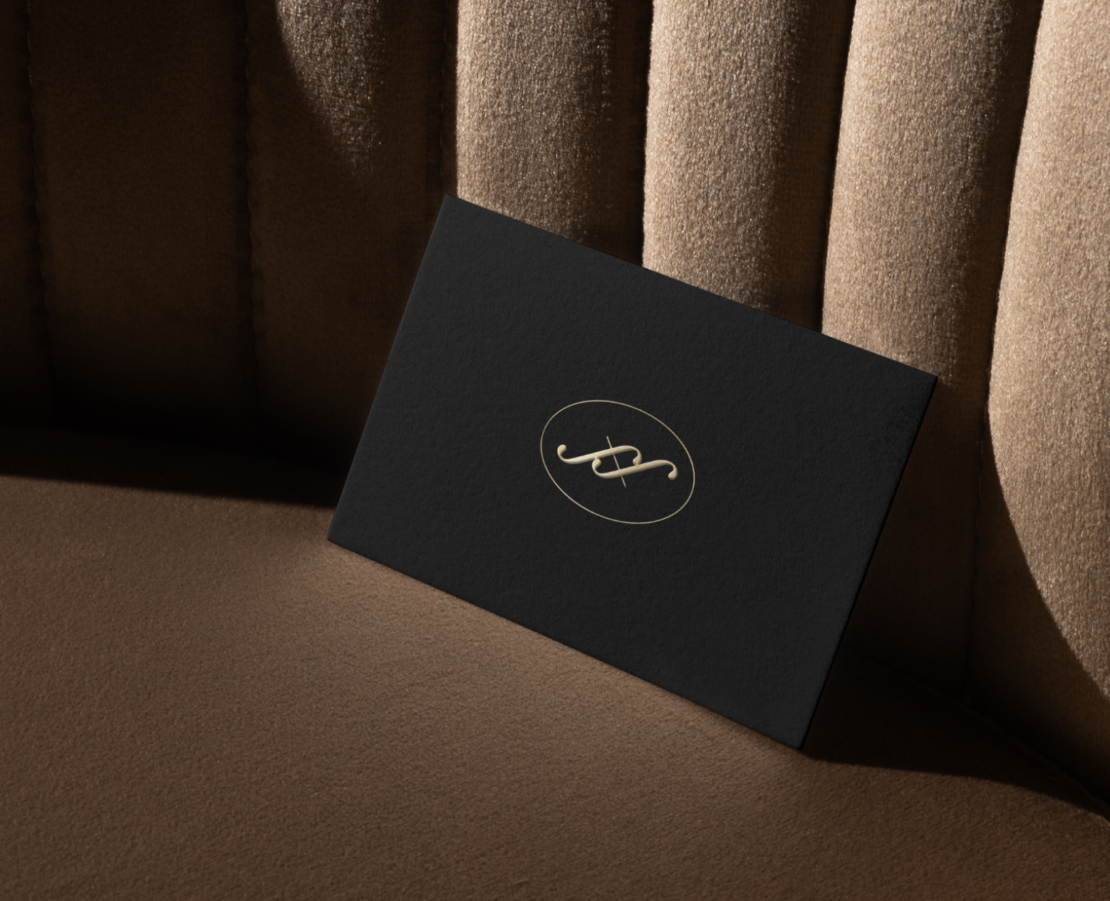Ilias Flowers brand identity на Dprofile