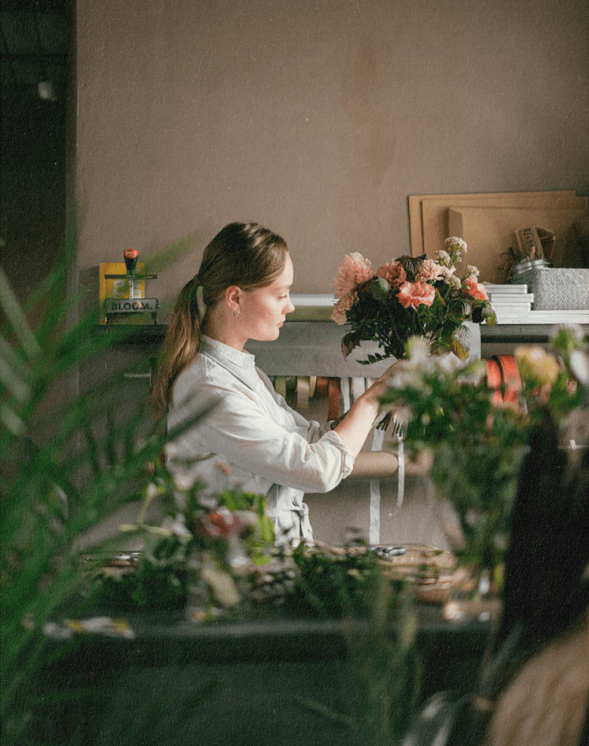 Логотип для цветочного магазина | Flower shop branding — Изображение №15 — Брендинг, Графика на Dprofile