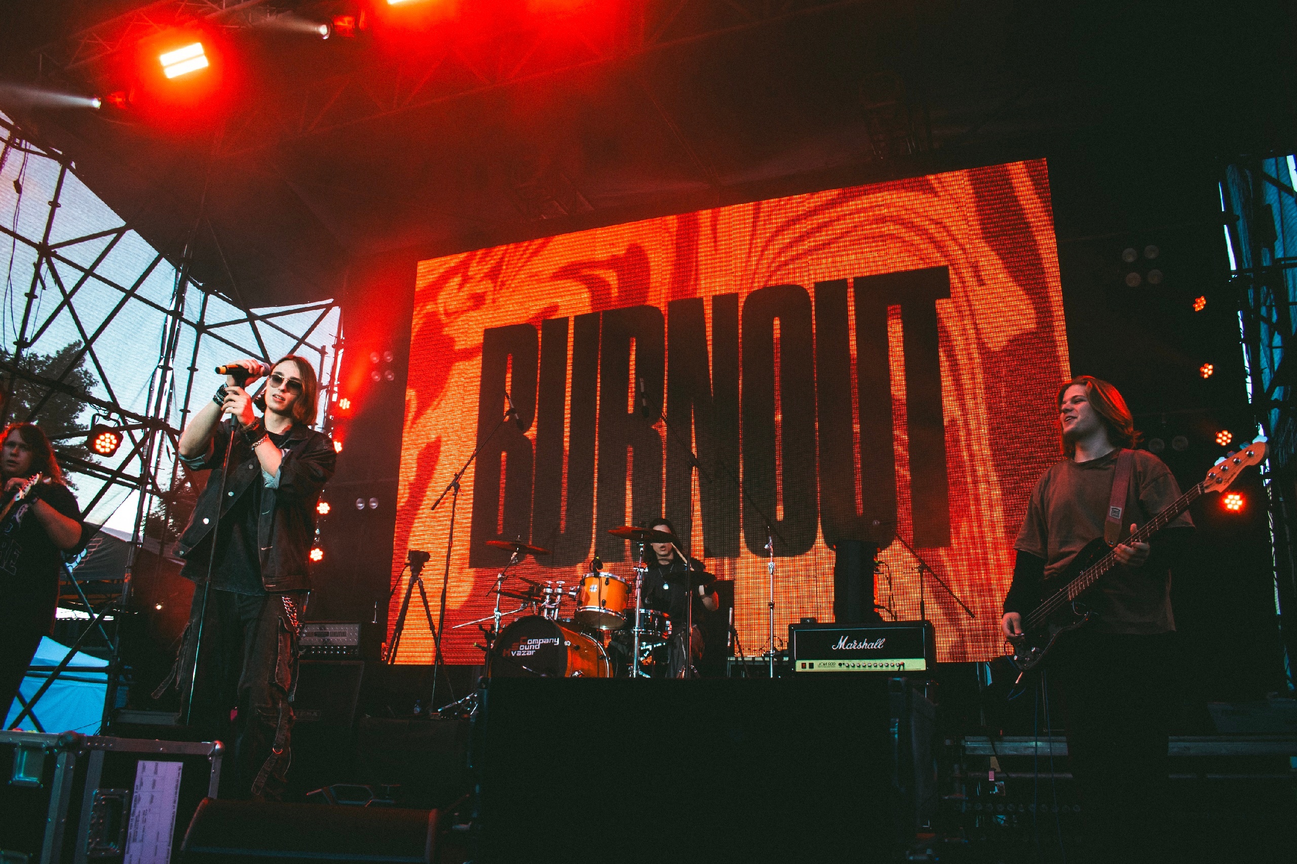 Сценический фон для «BURNOUT» — Изображение №4 — Анимация на Dprofile