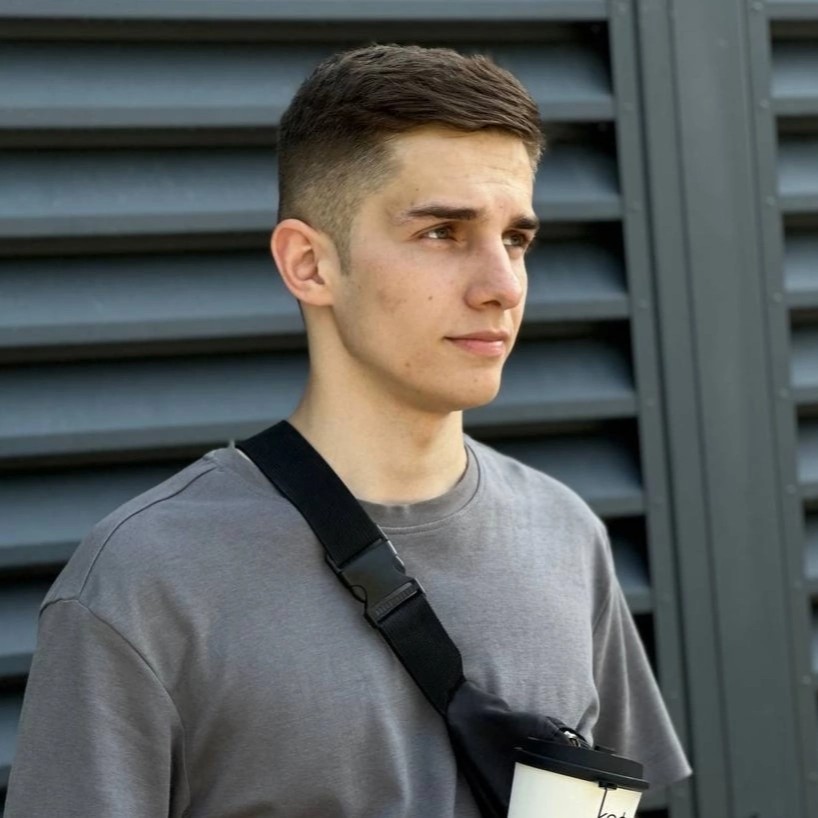 Аватар пользователя Андрей Богданенко