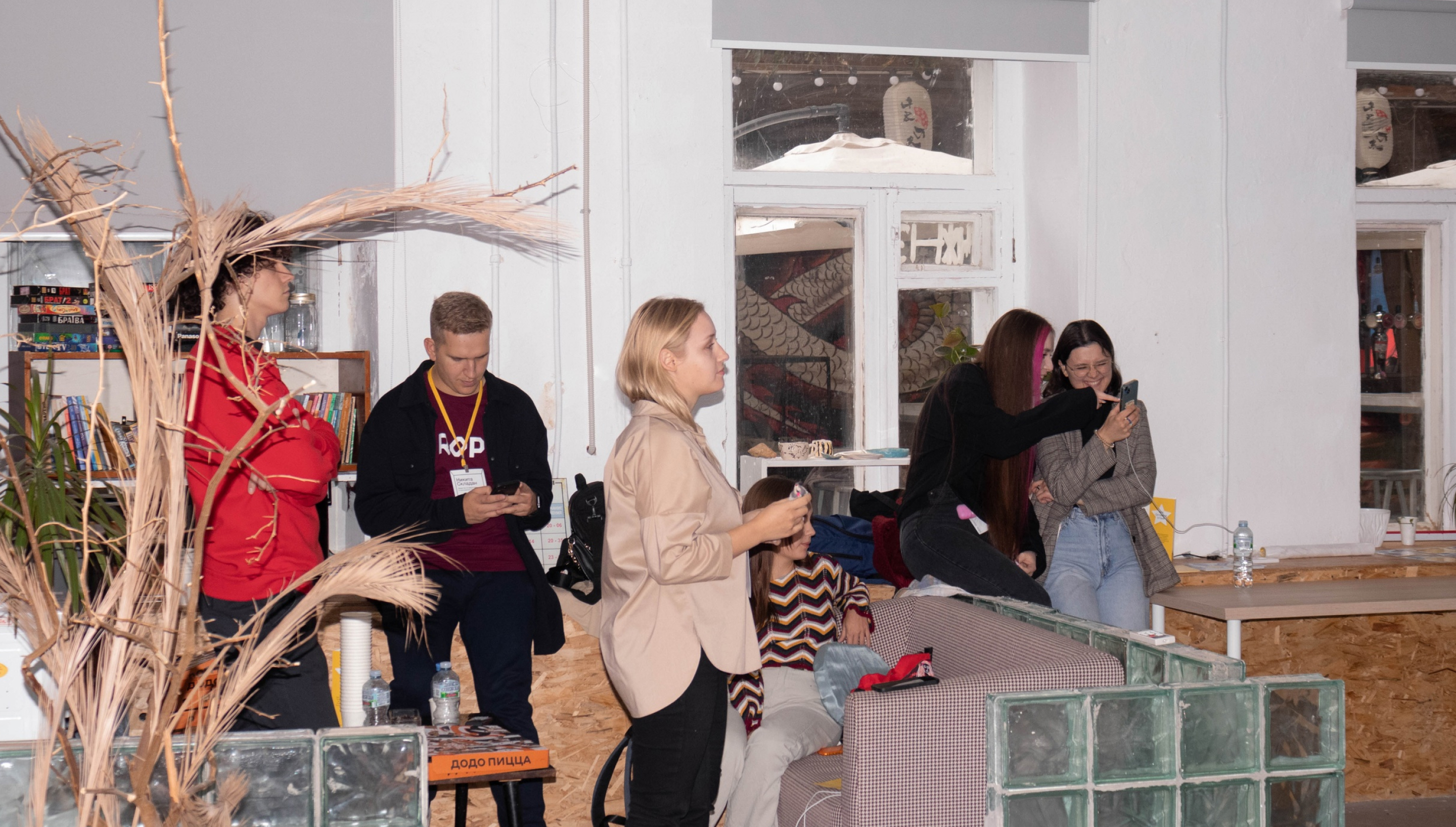 Коммуналка // Event identity — Изображение №23 — Брендинг на Dprofile