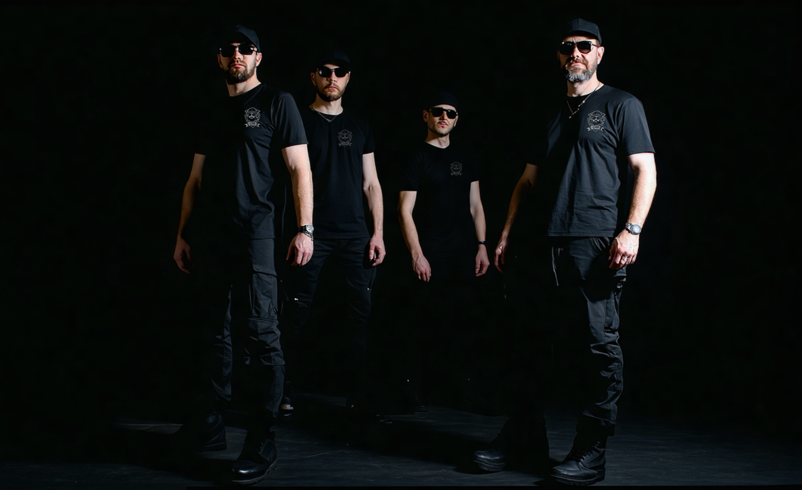 Q100: Брендинг и сайт — Изображение №17 — Брендинг, Иллюстрация на Dprofile