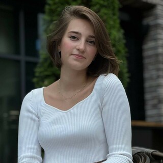 Аватар пользователя Юлия Бутина