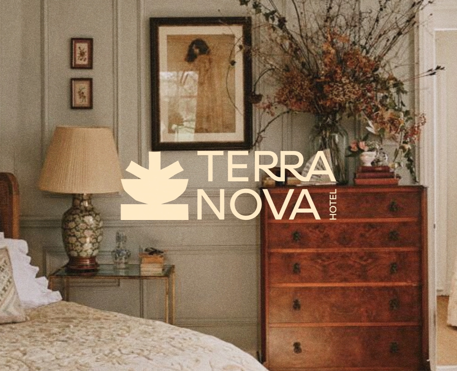 TERRA NOVA HOTEL | Brand identity & Web Design — Интерфейсы, Брендинг на Dprofile