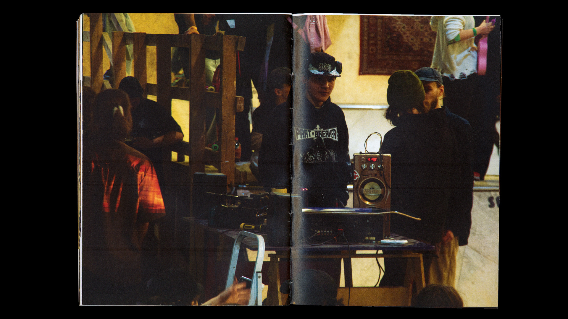 The Last Days Of Sababa | Photo Zine — Изображение №69 — Графика на Dprofile