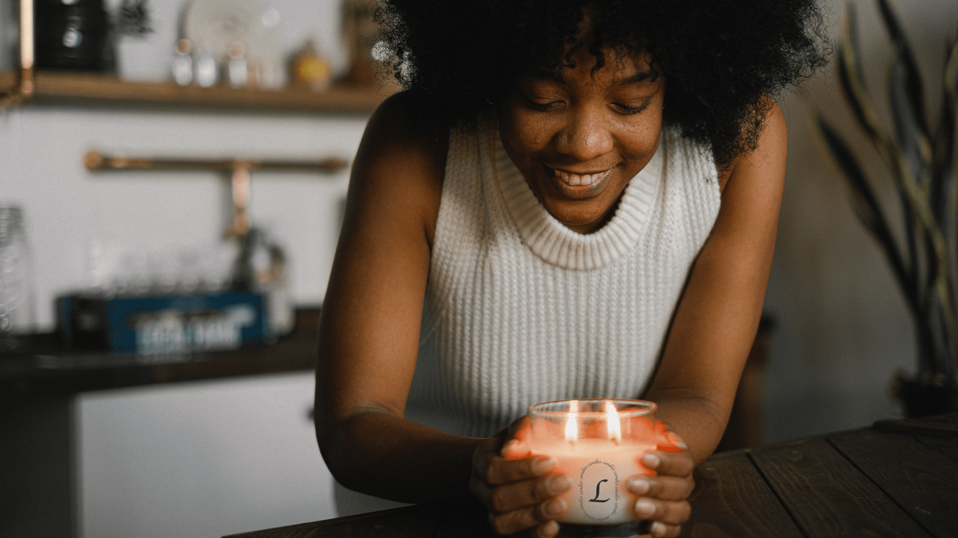 Логотип для бренда свечей / logotype for candle — Изображение №12 — Брендинг на Dprofile