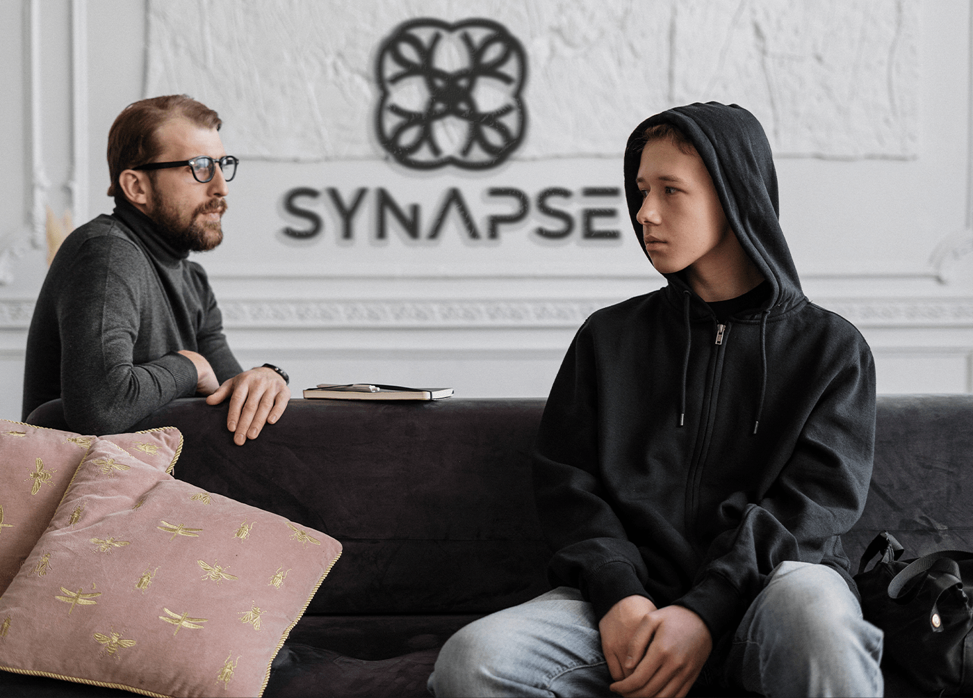 Фирменный стиль центра психологической помощи Synapse — Изображение №14 — Брендинг, Графика на Dprofile