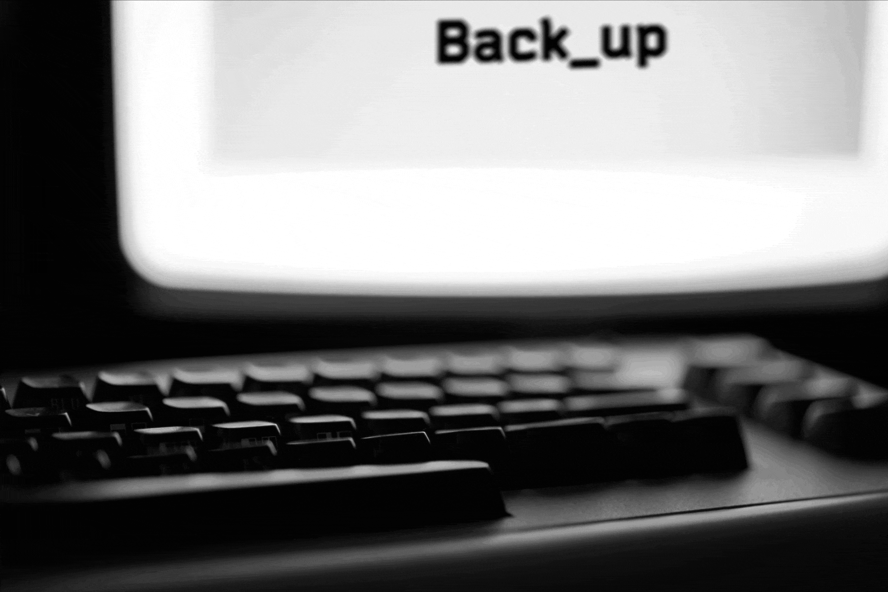 Back_up / Visual identity Packaging — Изображение №1 — Интерфейсы, Брендинг на Dprofile