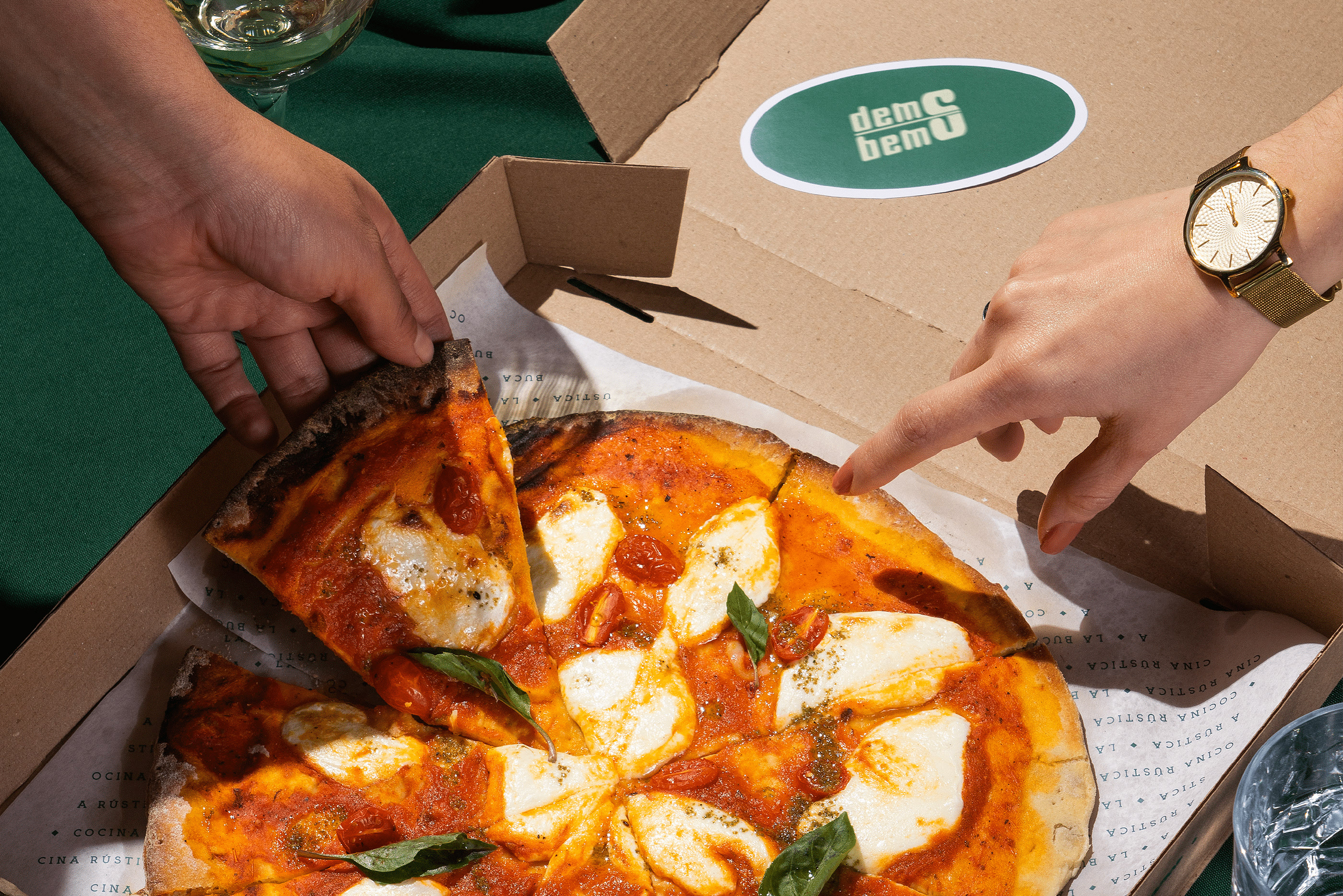 DEMSBEMS PIZZA | PIZZERIA LOGO, PACKAGE, VISUAL — Изображение №3 — Брендинг, Графика на Dprofile