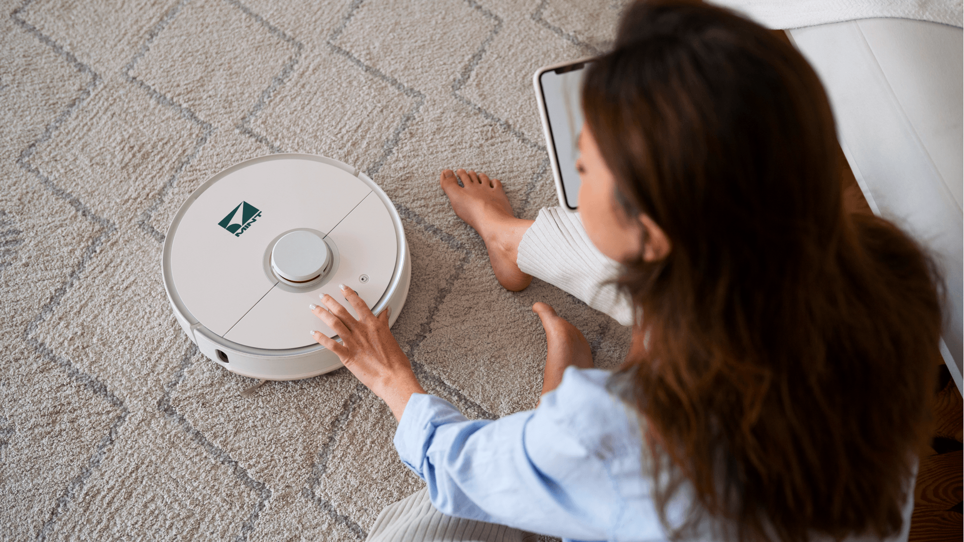 Mint | Производитель портативной техники — Изображение №7 — Брендинг, Графика на Dprofile