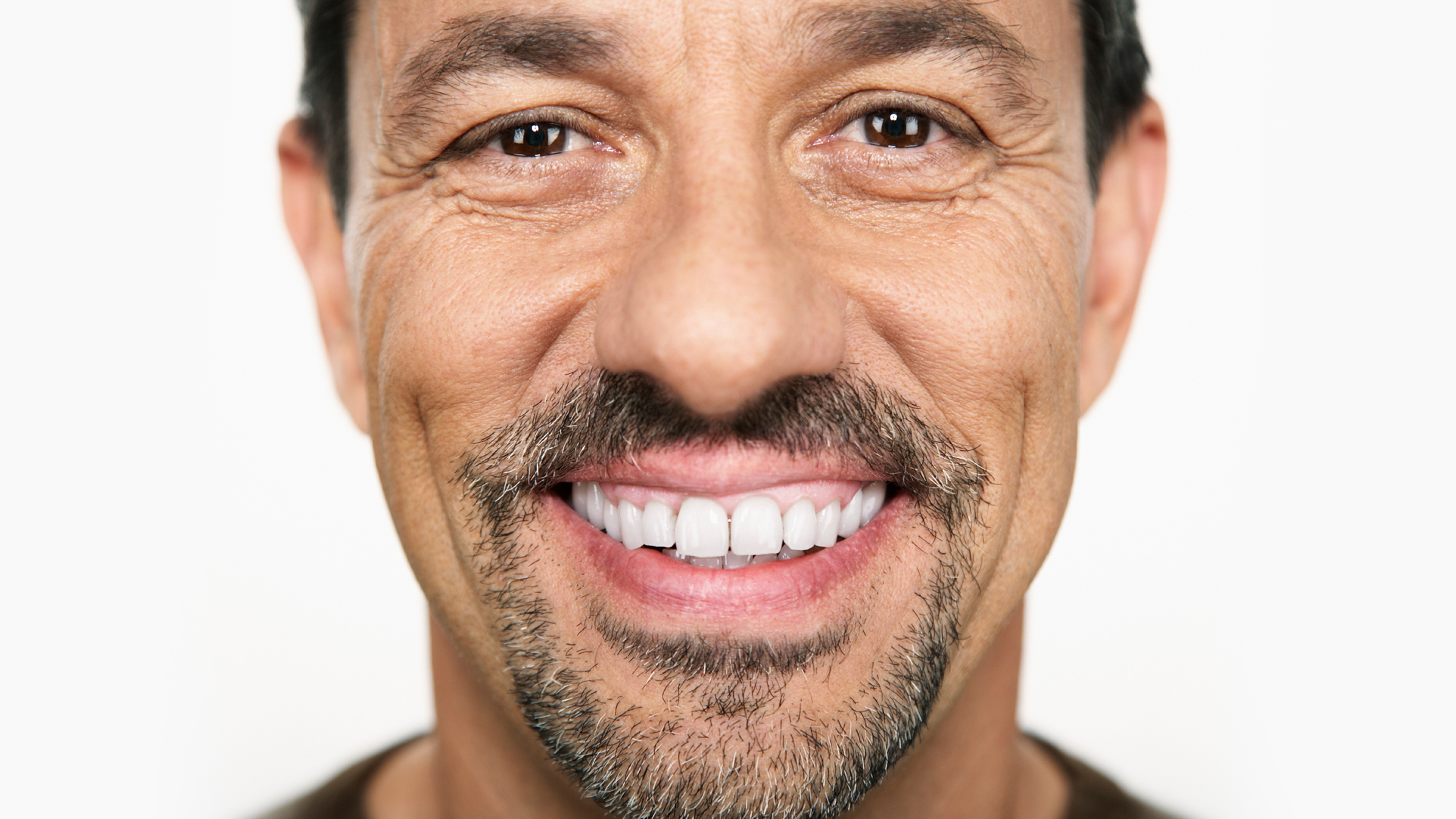 Офтальмологическая клиника Новый Взгляд — Изображение №2 — Брендинг на Dprofile