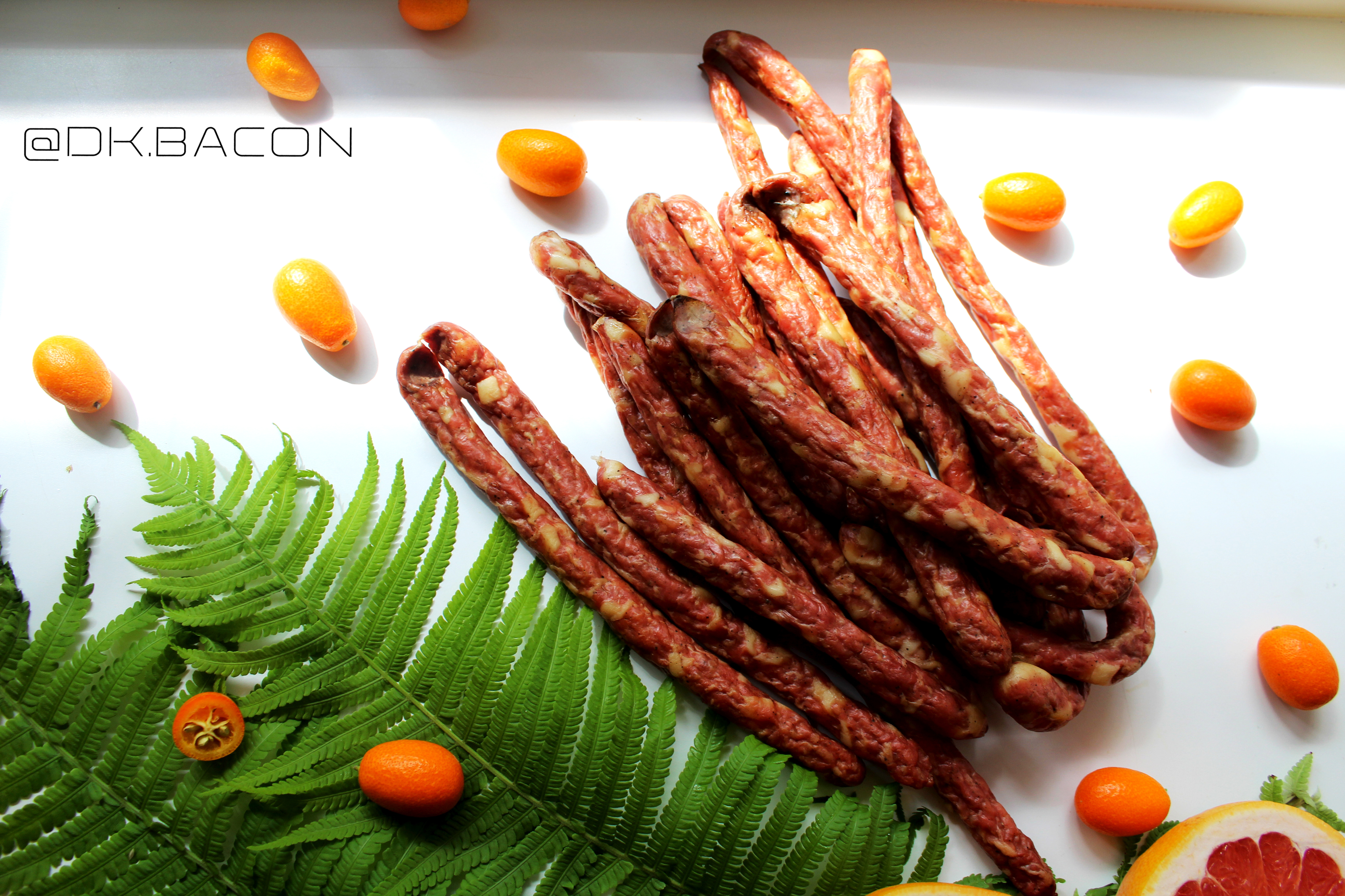 Домашняя коптильня BACON, иллюстрация, логотип, брошюра. — Изображение №18 — Брендинг, Иллюстрация на Dprofile