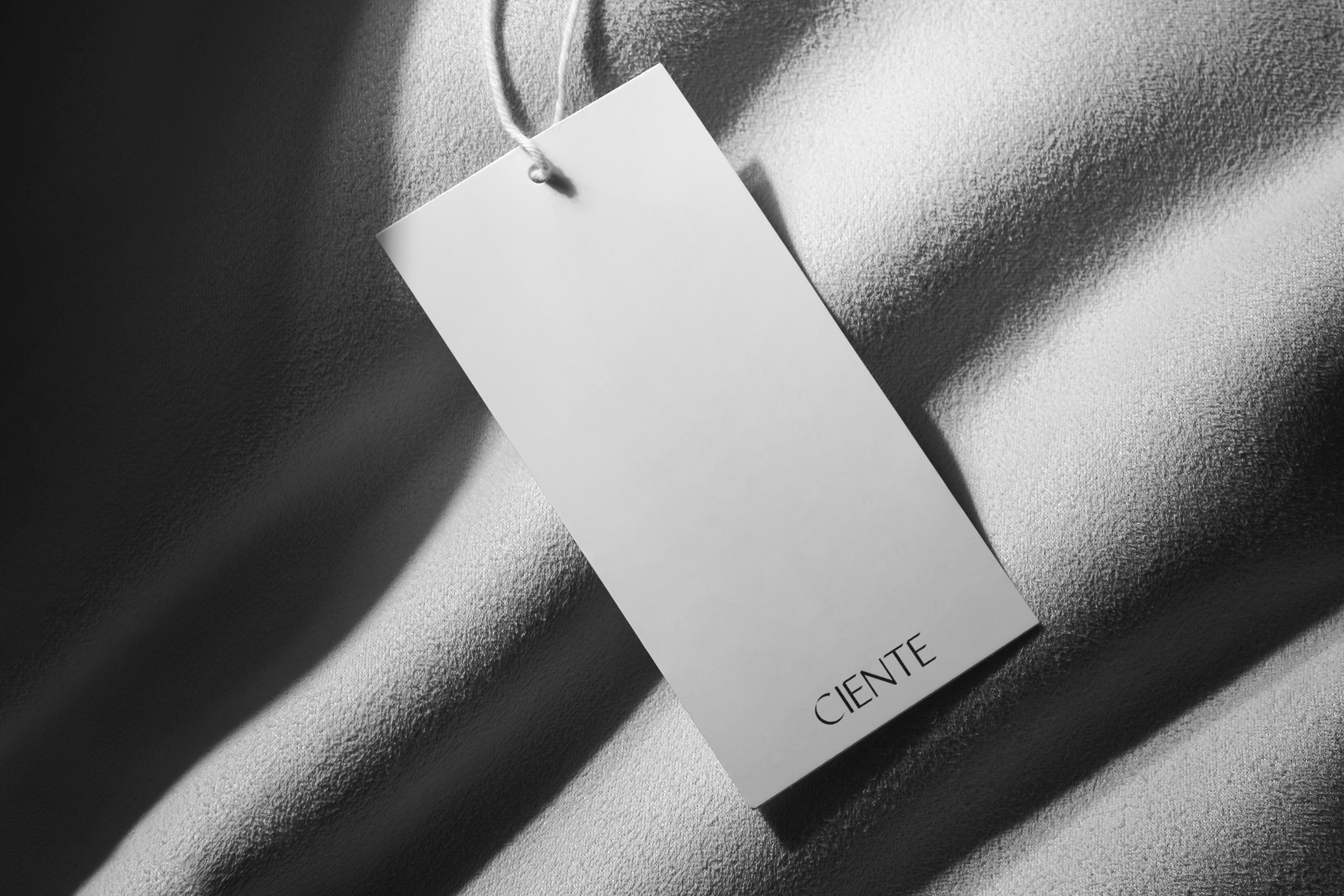 Brand identity | portugal clothing store CIENTE — Изображение №8 — Интерфейсы, Брендинг на Dprofile