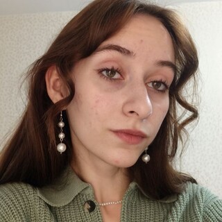 Аватар пользователя Анастасия Лунар