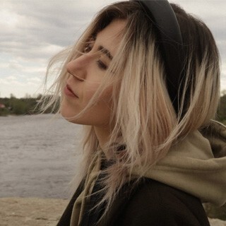 Аватар пользователя Picarobird (Aline Anisimova)