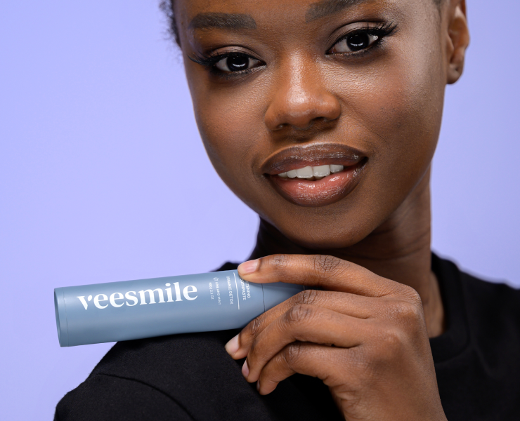 Айдентика косметики для гигиены полости рта «VEESMILE» — Брендинг на Dprofile