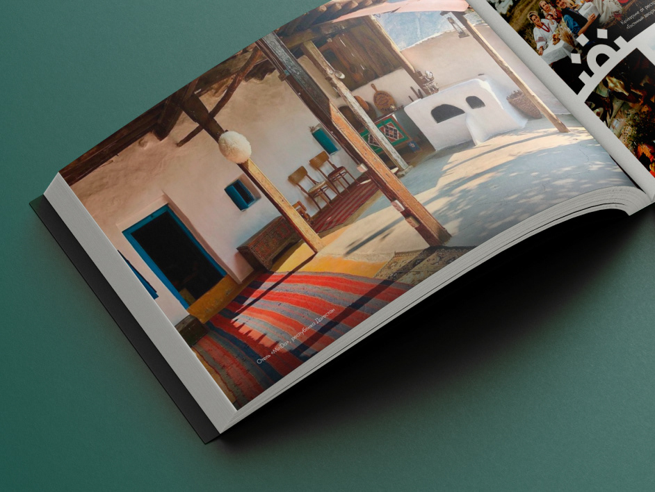 MOMENTOUR | Marketing-kit — Изображение №16 — Брендинг, Маркетинг на Dprofile