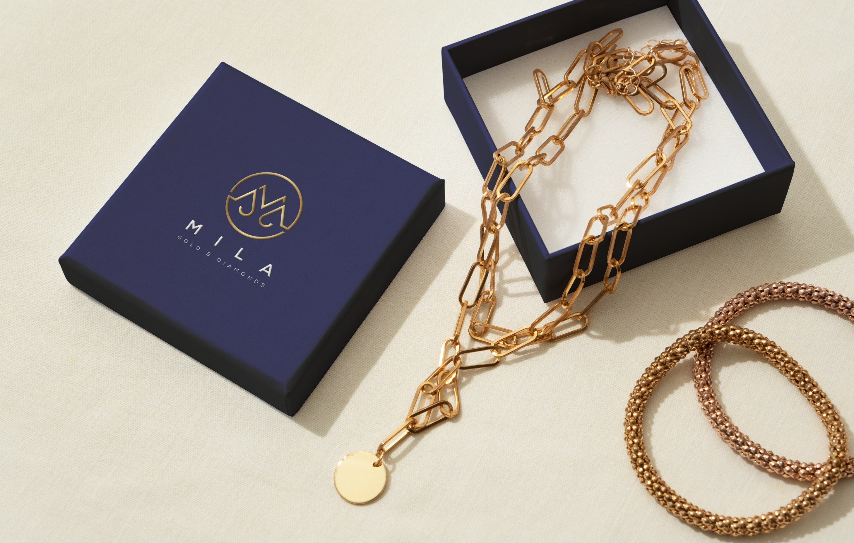 BRAND IDENTITY | JEWELRY | БРЕНДБУК — Изображение №12 — Интерфейсы, Брендинг на Dprofile