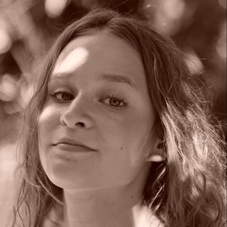 Аватар пользователя Василиса Комарова