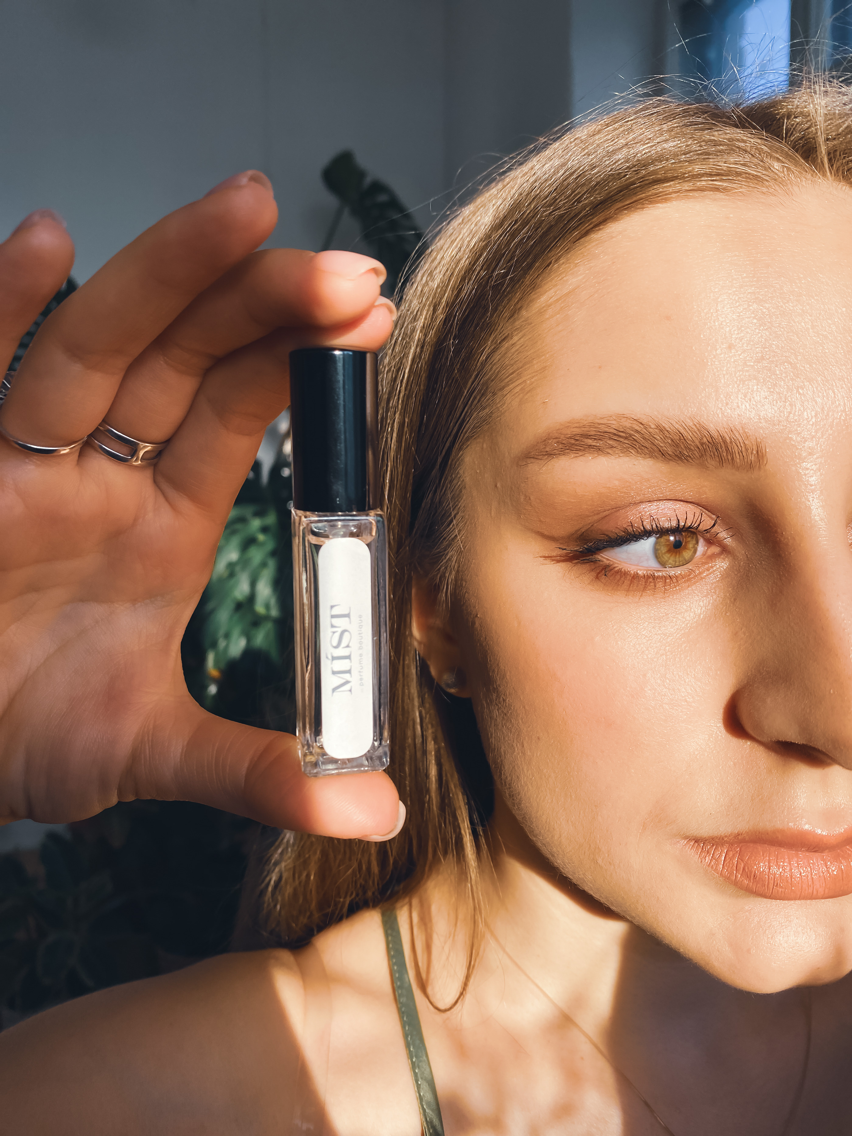Mist - perfume boutique — Изображение №13 — Брендинг, Графика на Dprofile