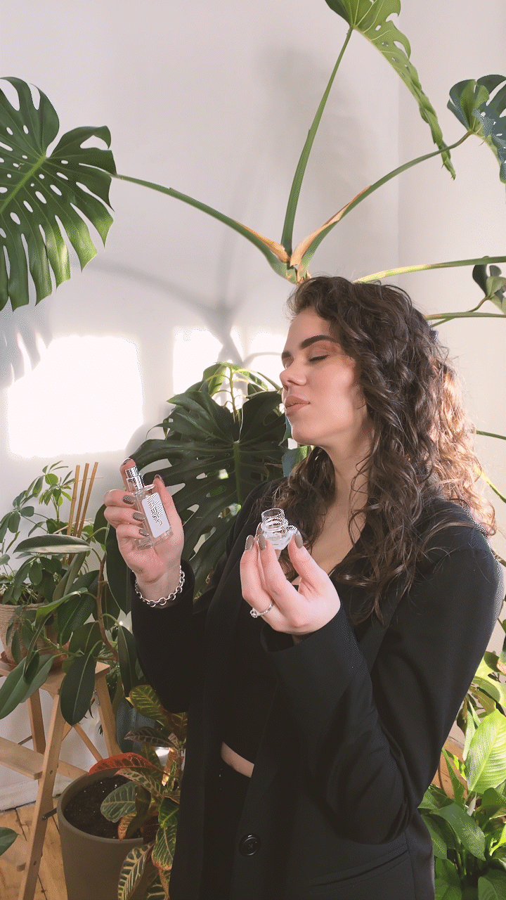 Mist - perfume boutique — Изображение №22 — Брендинг, Графика на Dprofile