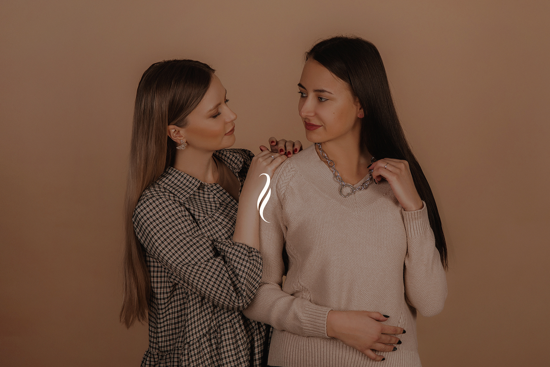 Uta Store — Изображение №1 — Брендинг, Графика на Dprofile