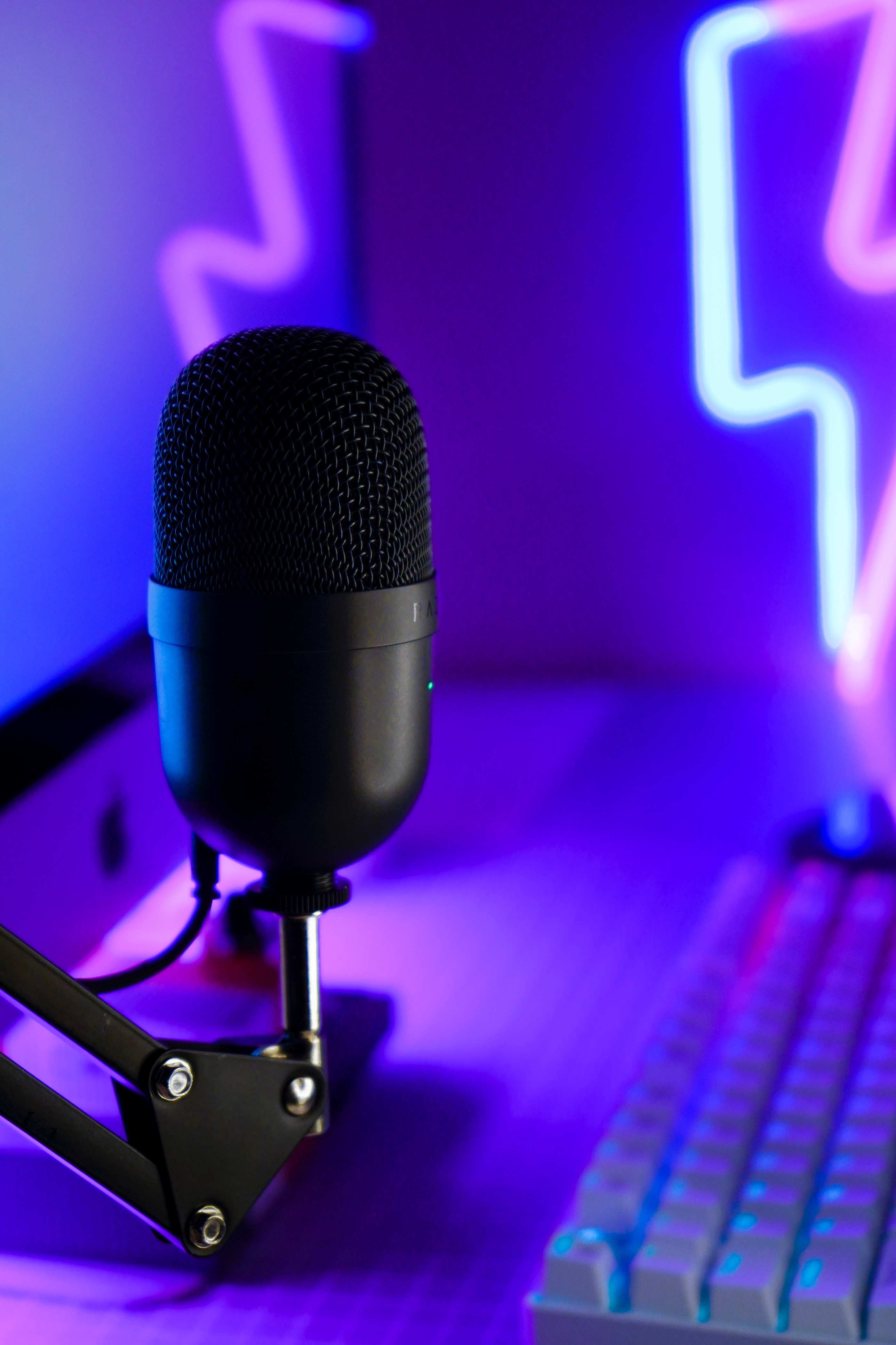 Дизайн Twitch-канала HYVER — Изображение №9 — Брендинг на Dprofile
