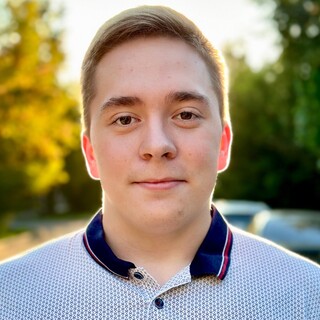 Аватар пользователя Артём Пономарев