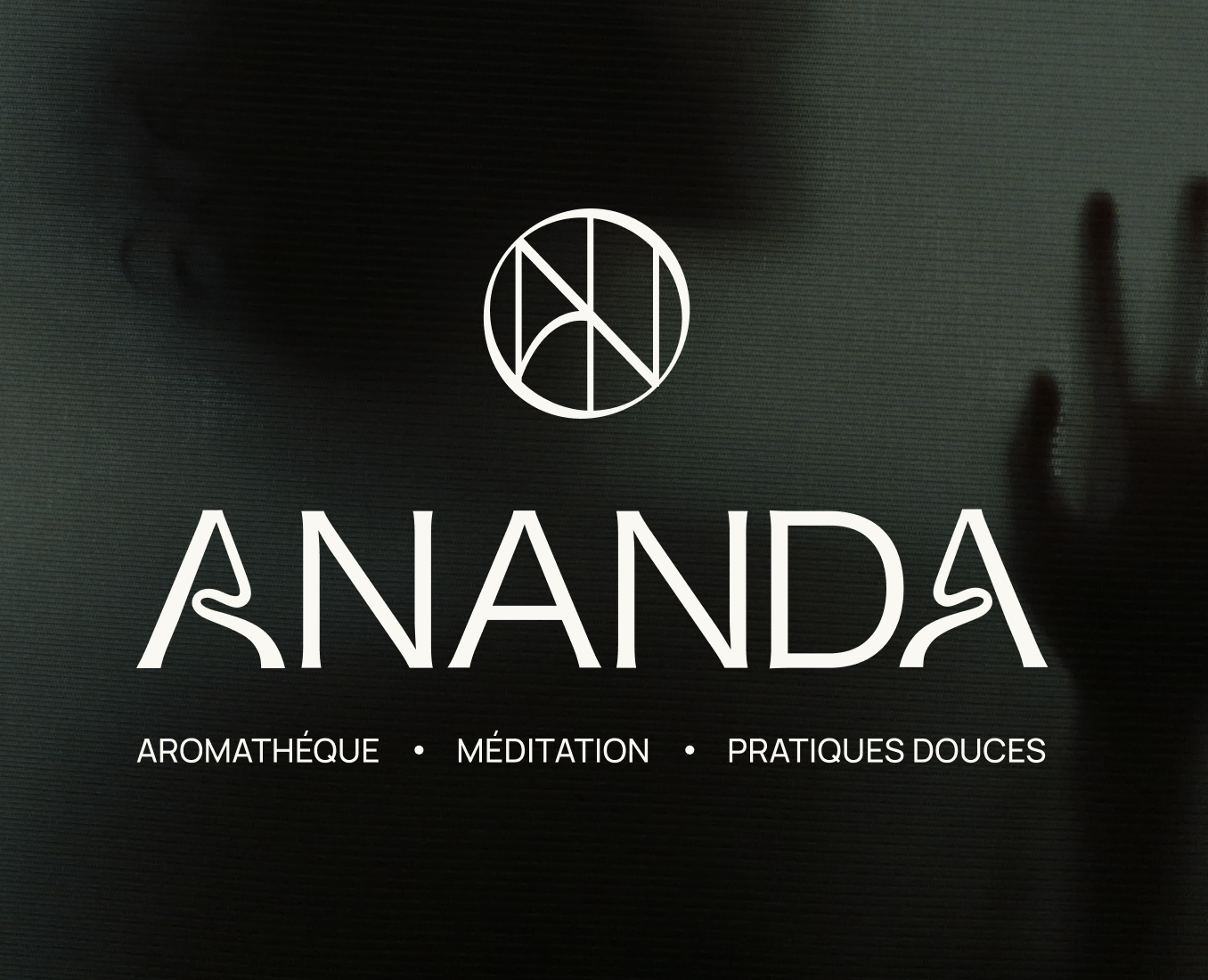 ANANDA. Aromathéque. Méditation. Pratiques douces — Брендинг на Dprofile