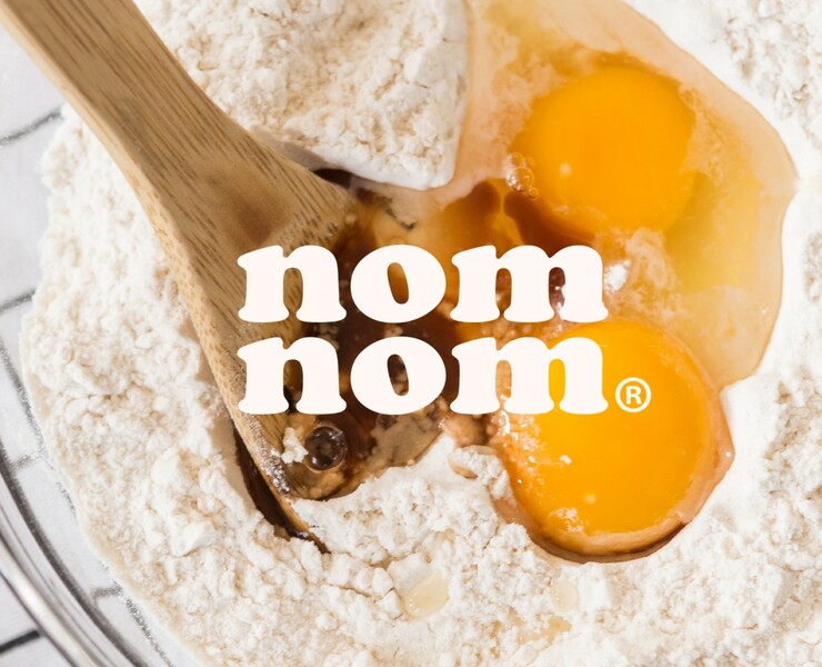 Nom nom. Dessert shop — Брендинг на Dprofile