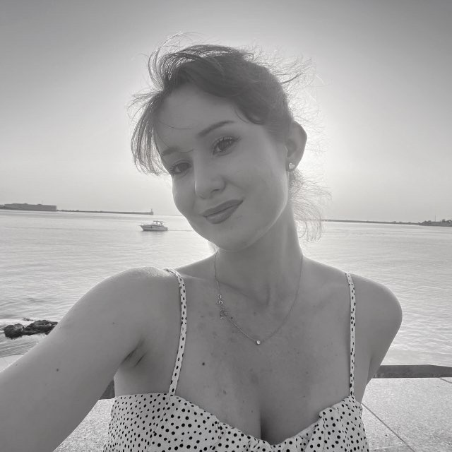 Аватар пользователя Арина Козлова
